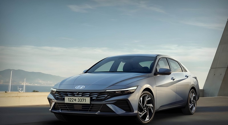 Global bestseller Hyundai Elantra sendt til udlandet, balanceret produktstyrke styrker det globale marked for personbiler
